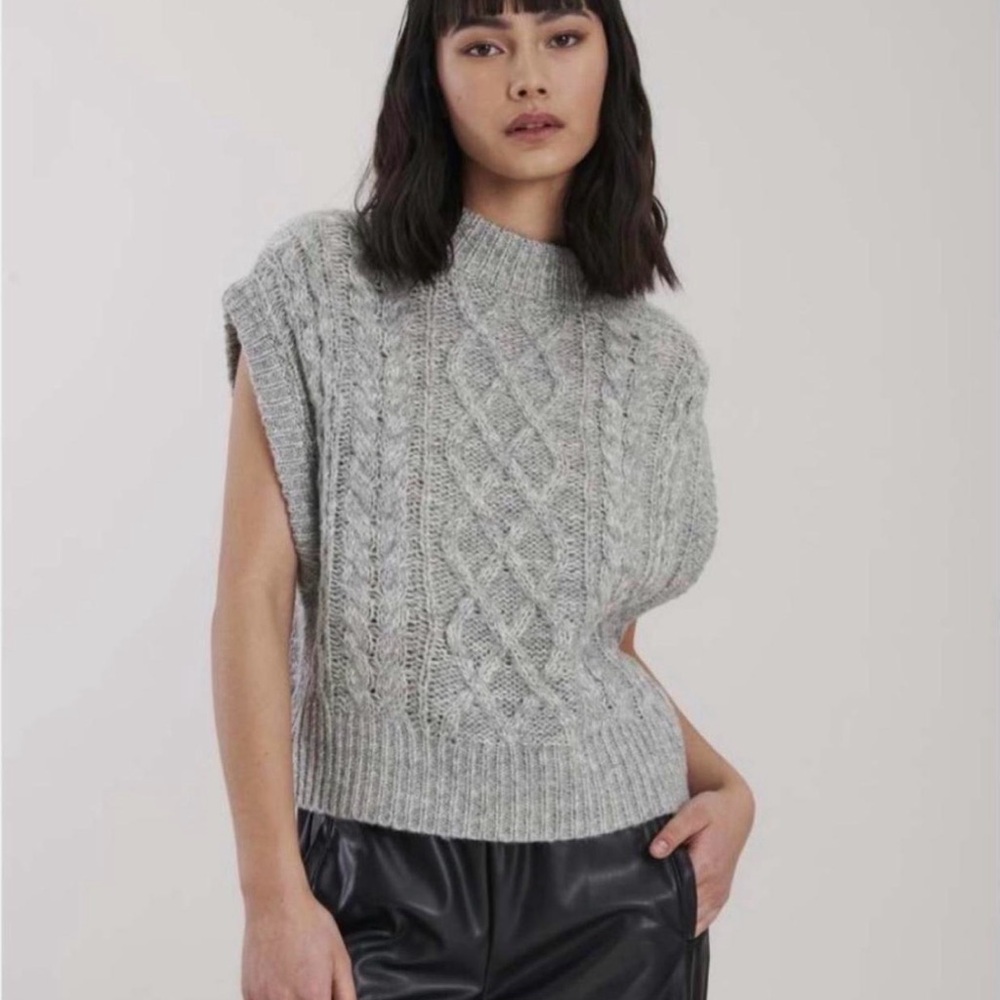 Pink Rose Gray Cable Knit Sweater